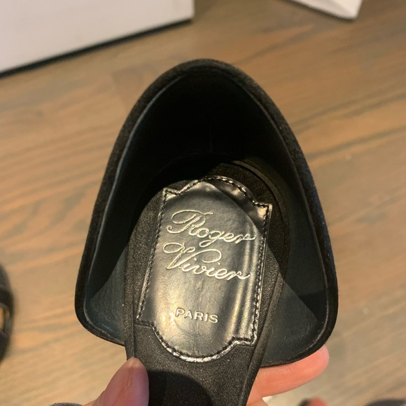 Roger Vivier Black Satin Trompette Crystals d' Orsay Ballet Flats - Picture 4 of 10